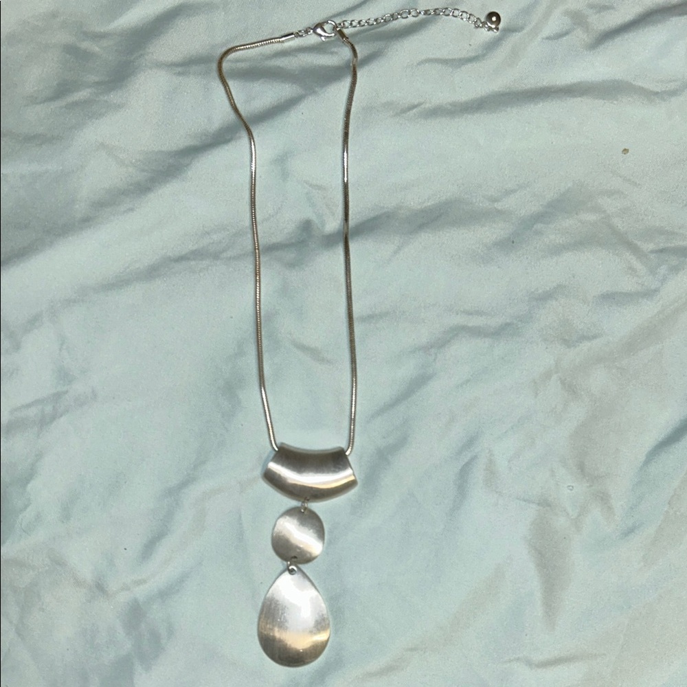 Elegant Silver Necklace